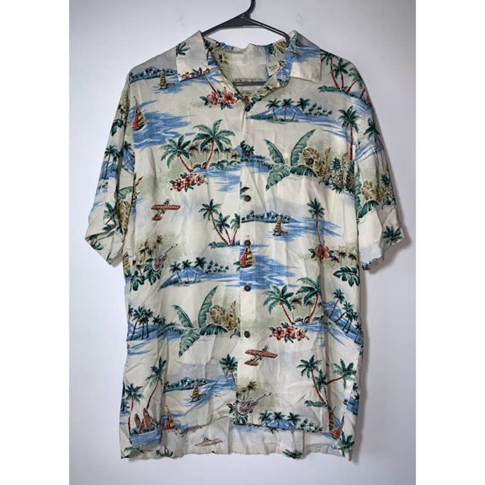 Batik Bay Shirt Adult Men's Casual Button Down Size L Casual  Shirt